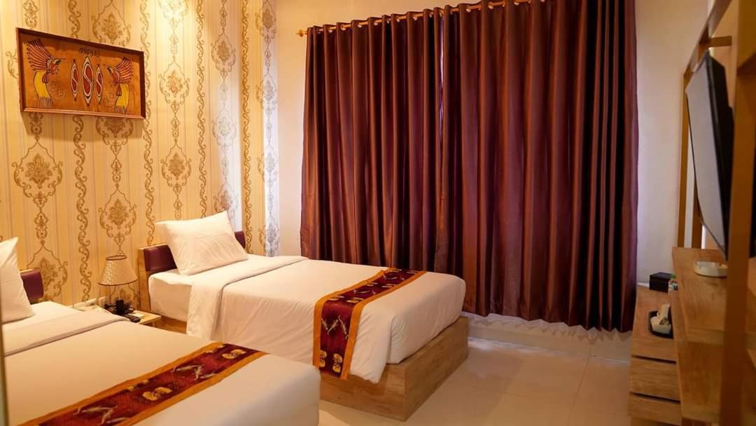 Elohim Hotel Sentani Jayapura Esterno foto